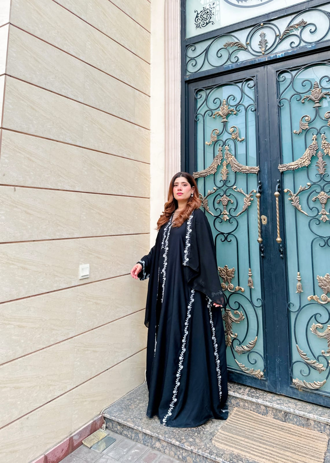 ZAREEN ABAYA