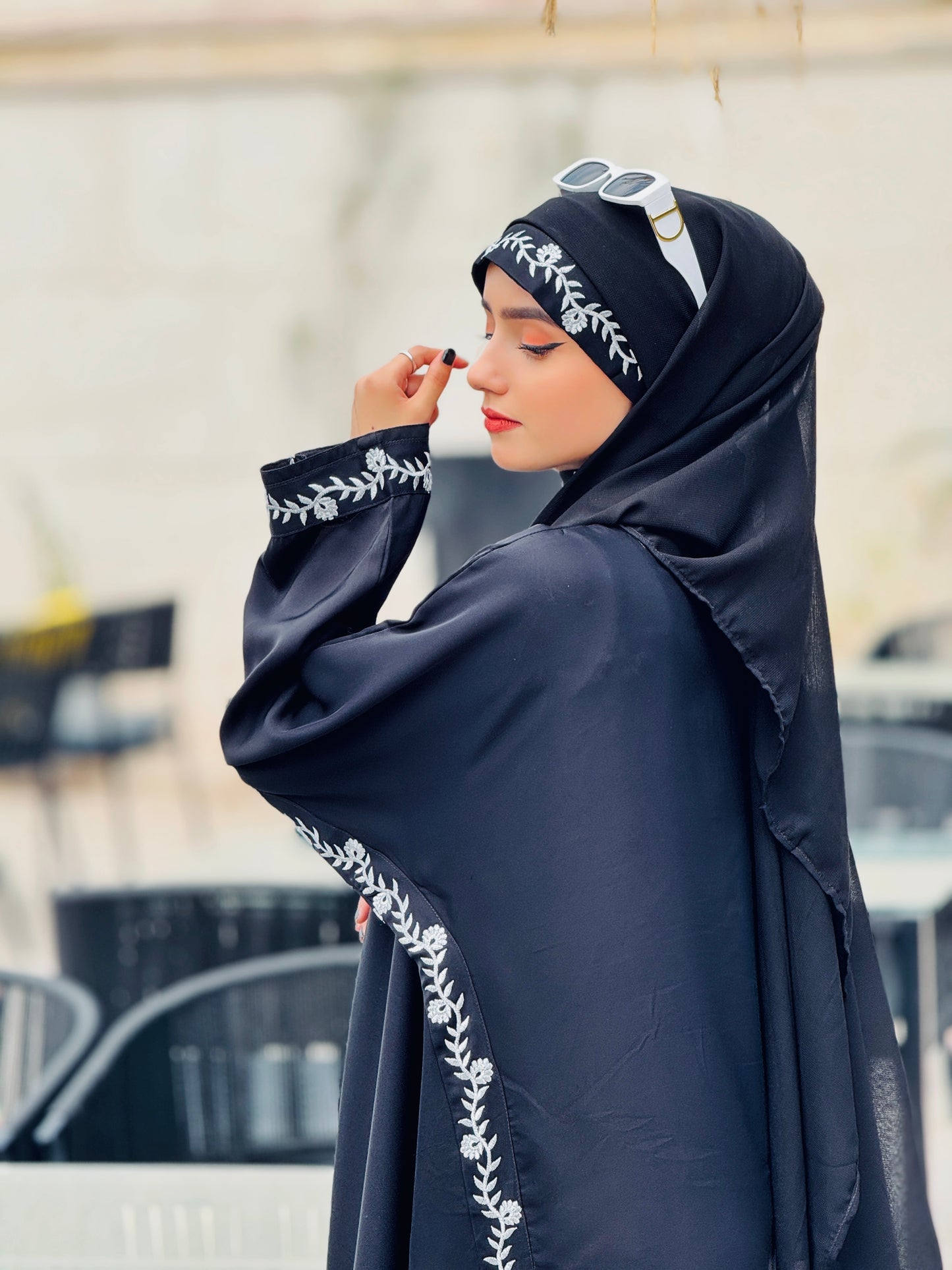 ZAREEN ABAYA