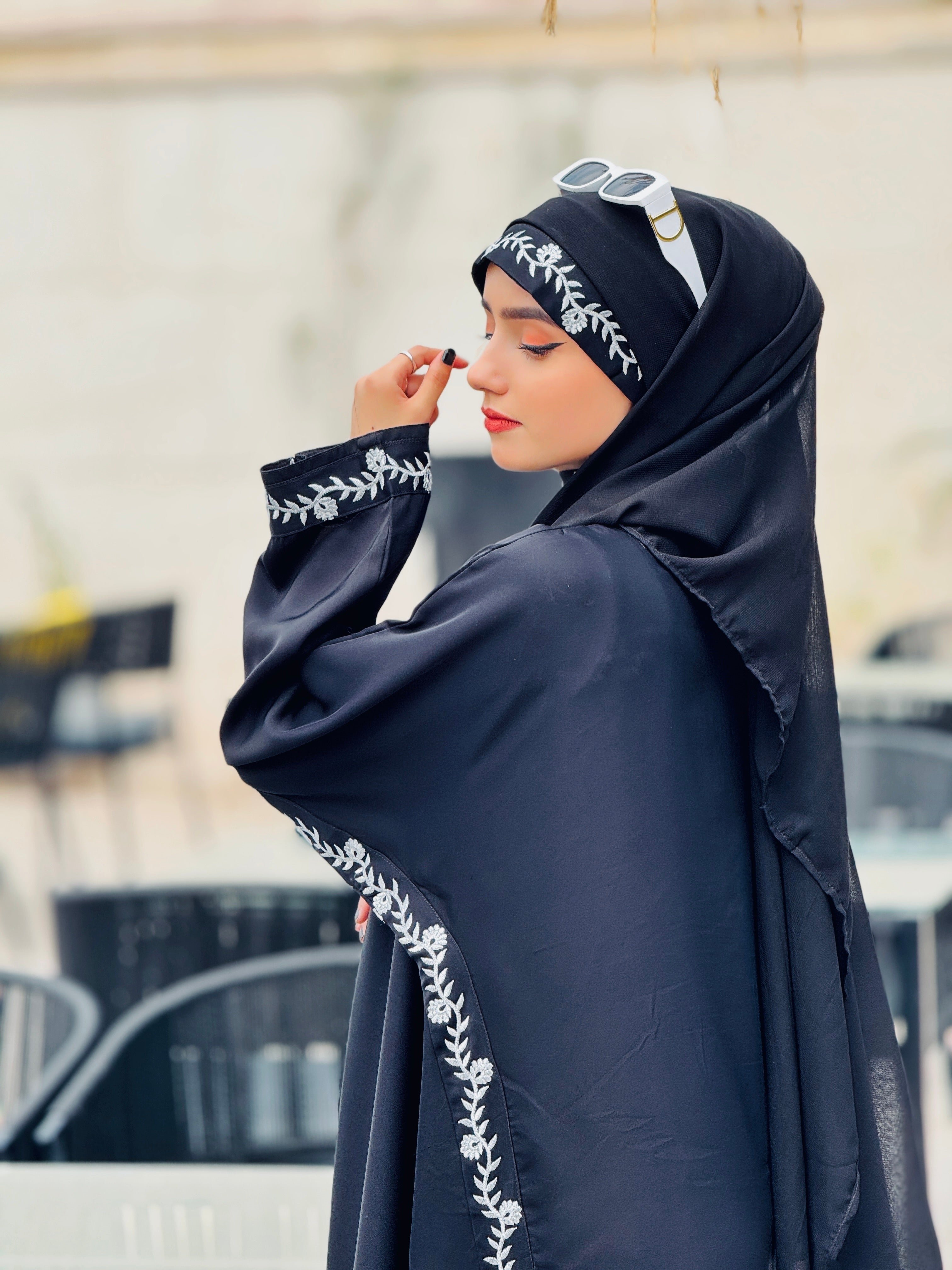 ZAREEN ABAYA