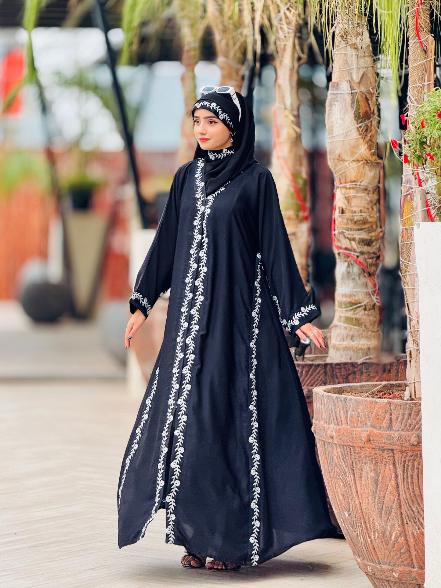 ZAREEN ABAYA