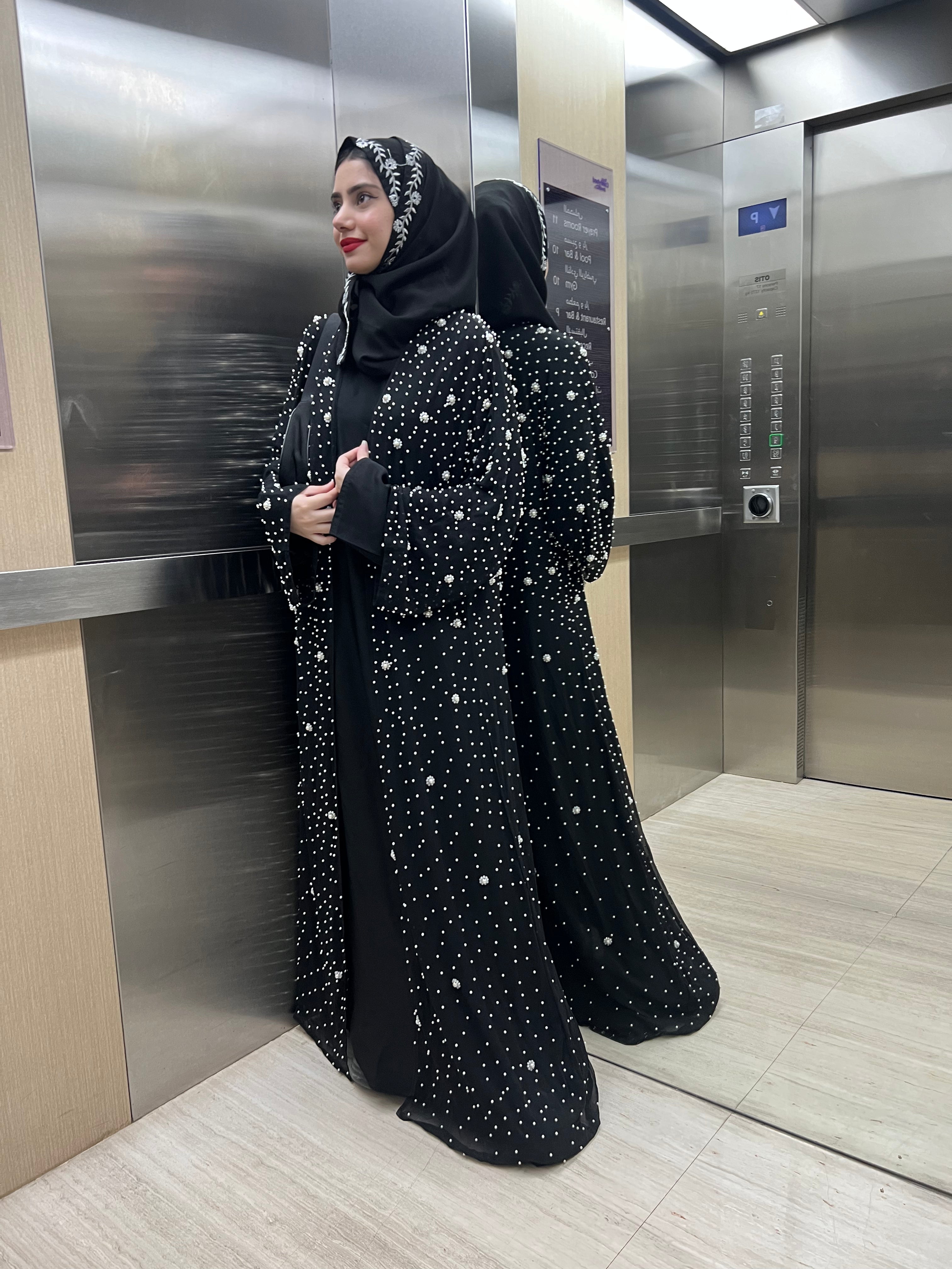 Black Luxury Pearl Abaya – Chiffon & Nida