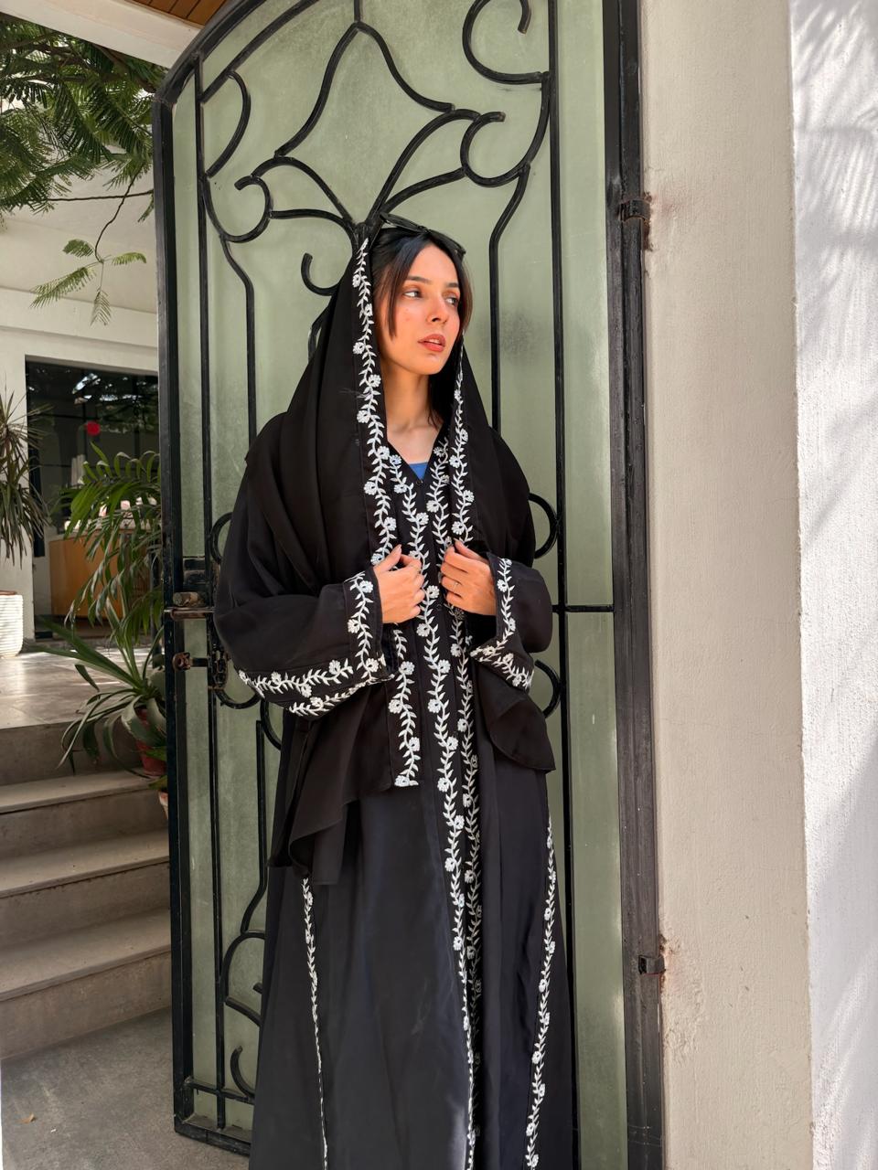 ZAREEN ABAYA