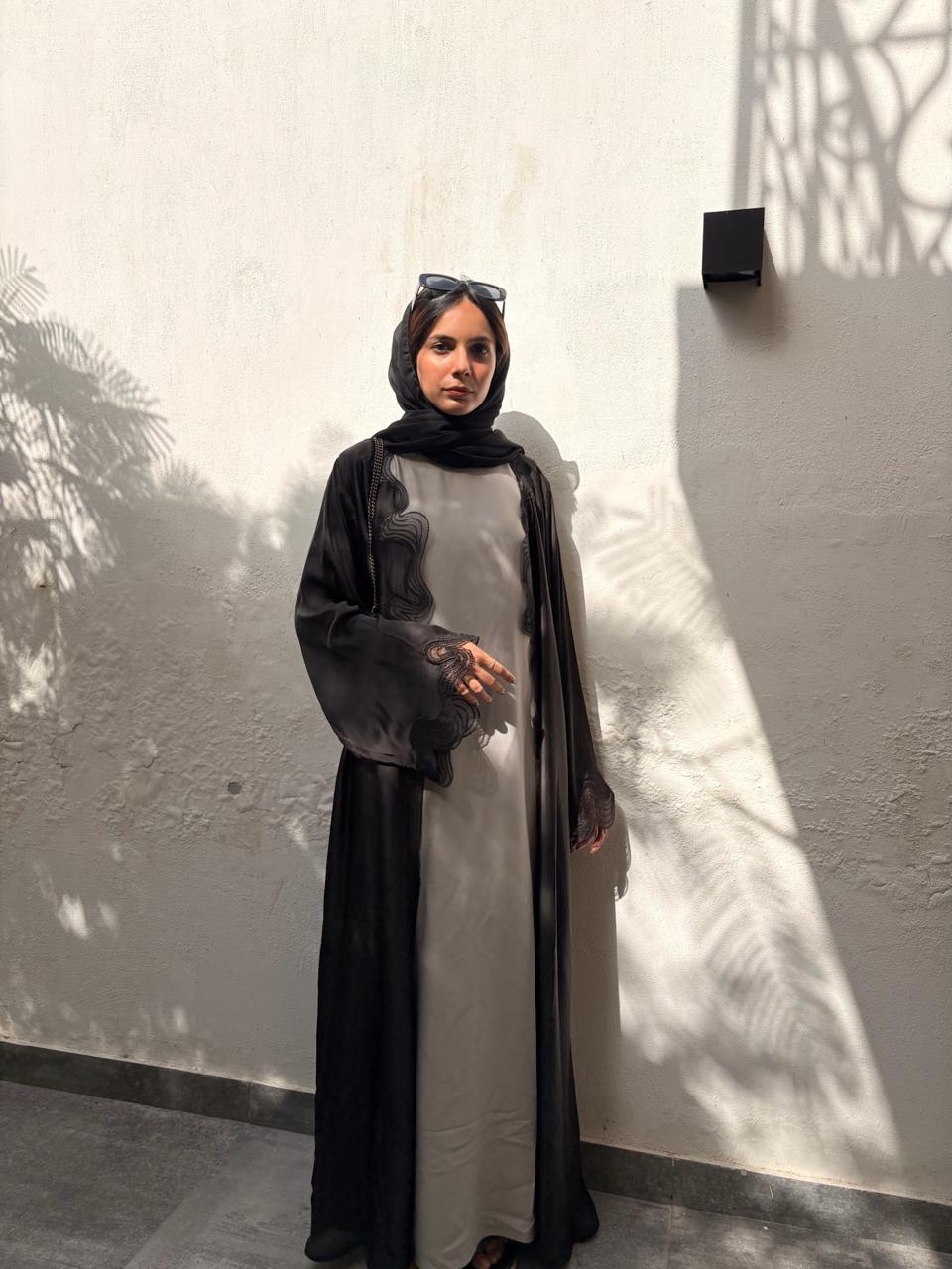 Signature Black Abaya Set