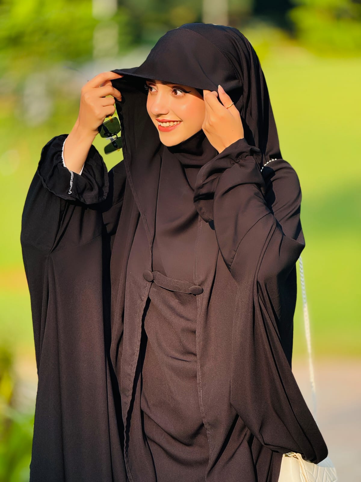 SAUDI JILBAB  - WAVY FANTY