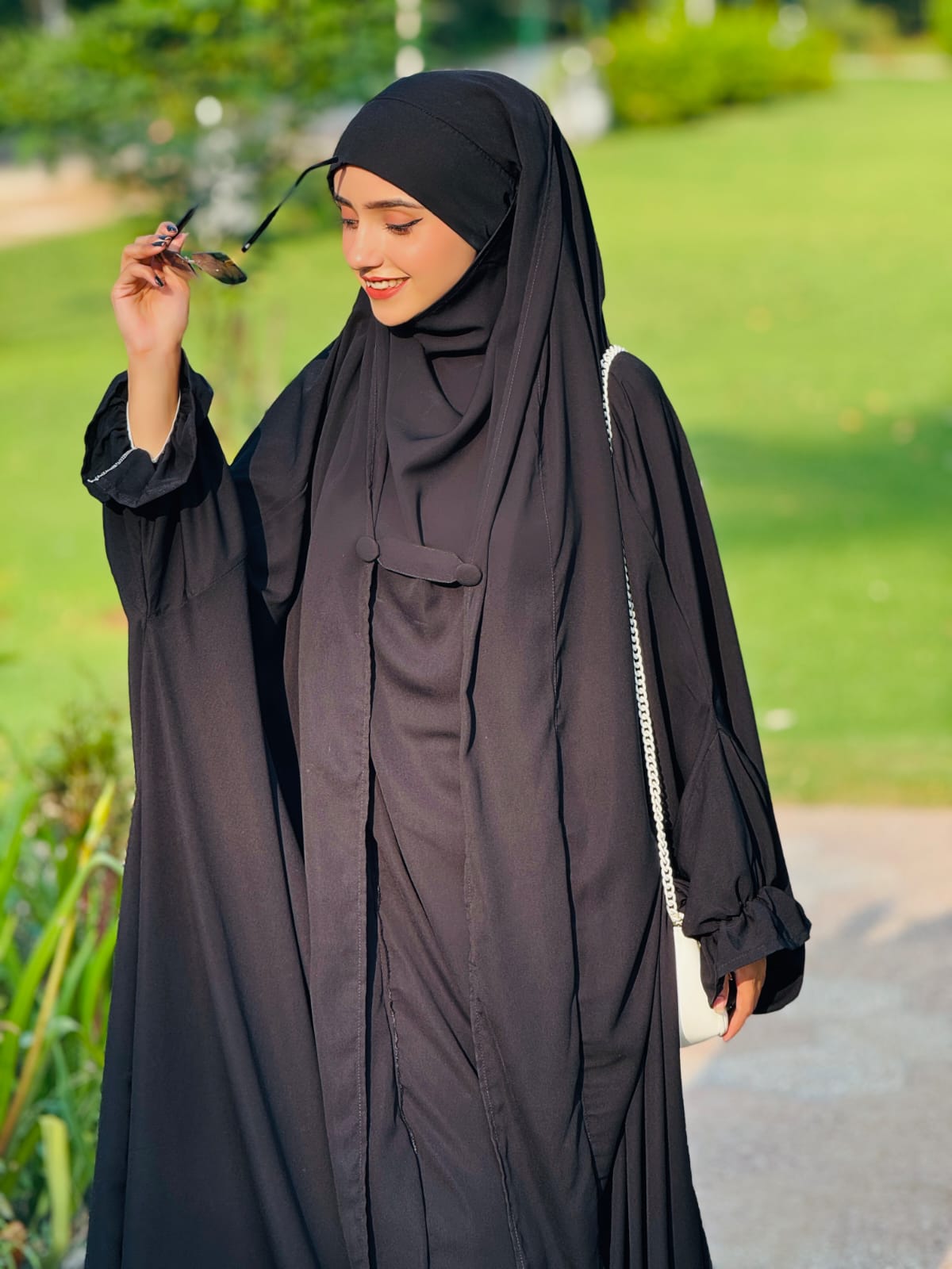 SAUDI JILBAB  - WAVY FANTY